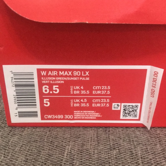 Nike Air Max 90 LX 90s Dancefloor Green Illusion Green Sneakers - Picture 2 of 12